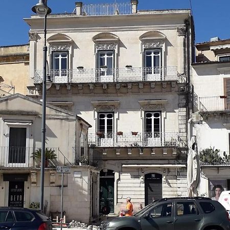 Il Terrazzino Sui Tetti Ξενοδοχείο Μόντικα Εξωτερικό φωτογραφία