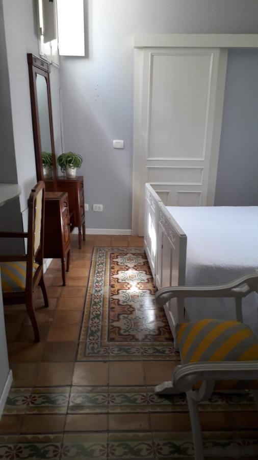 Il Terrazzino Sui Tetti Ξενοδοχείο Μόντικα Εξωτερικό φωτογραφία